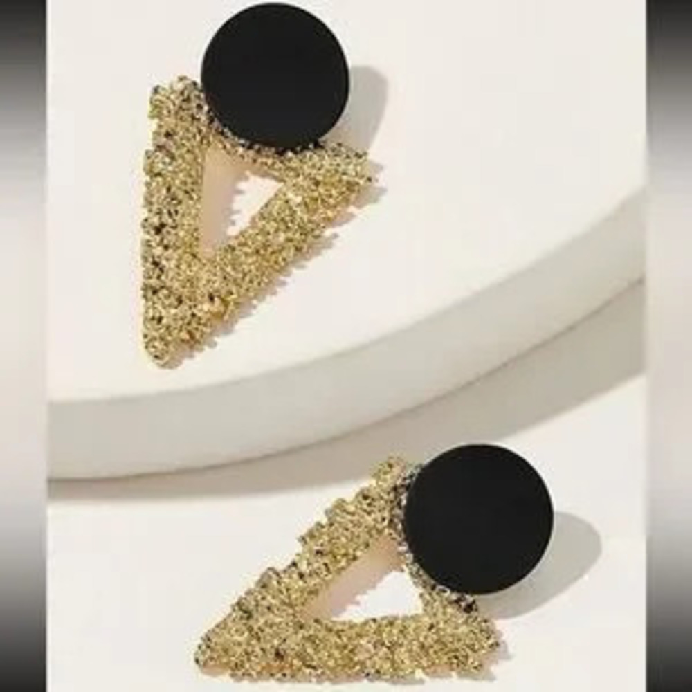 Gold Textured Geometric Drop Earrings